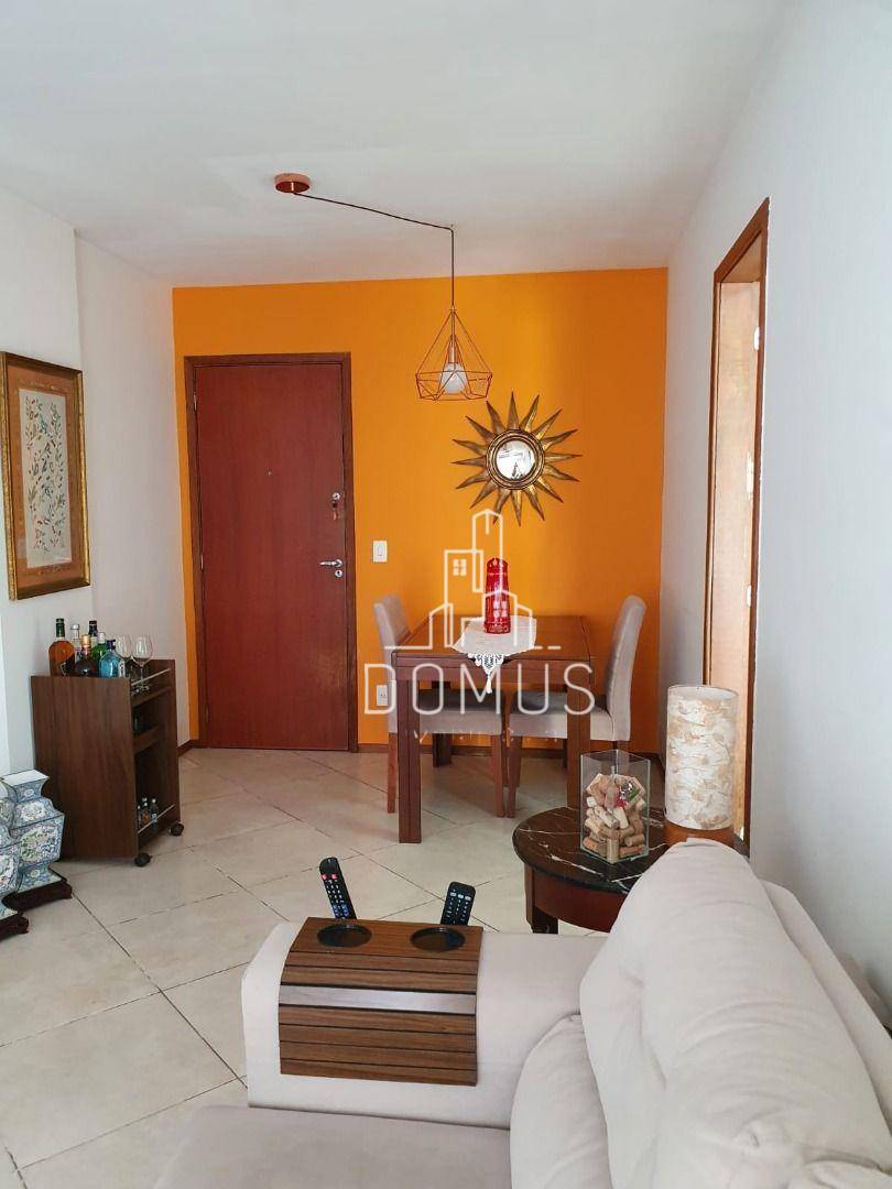 Apartamento à venda com 2 quartos, 79m² - Foto 25