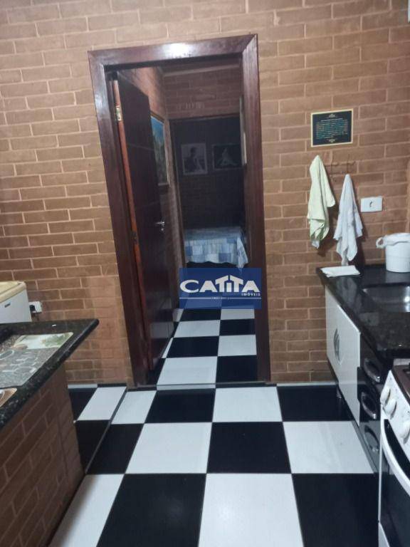 Sobrado à venda com 1 quarto, 200m² - Foto 10