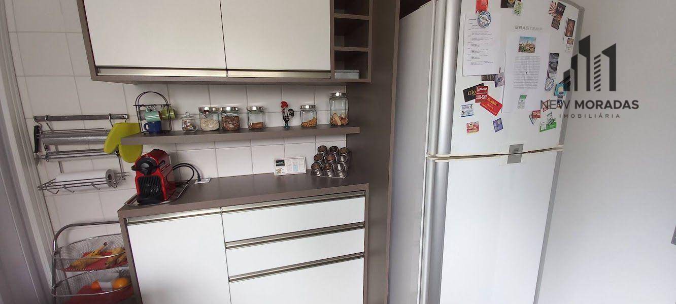 Apartamento à venda com 3 quartos, 107m² - Foto 8