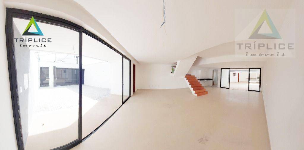 Casa à venda com 3 quartos, 237m² - Foto 10