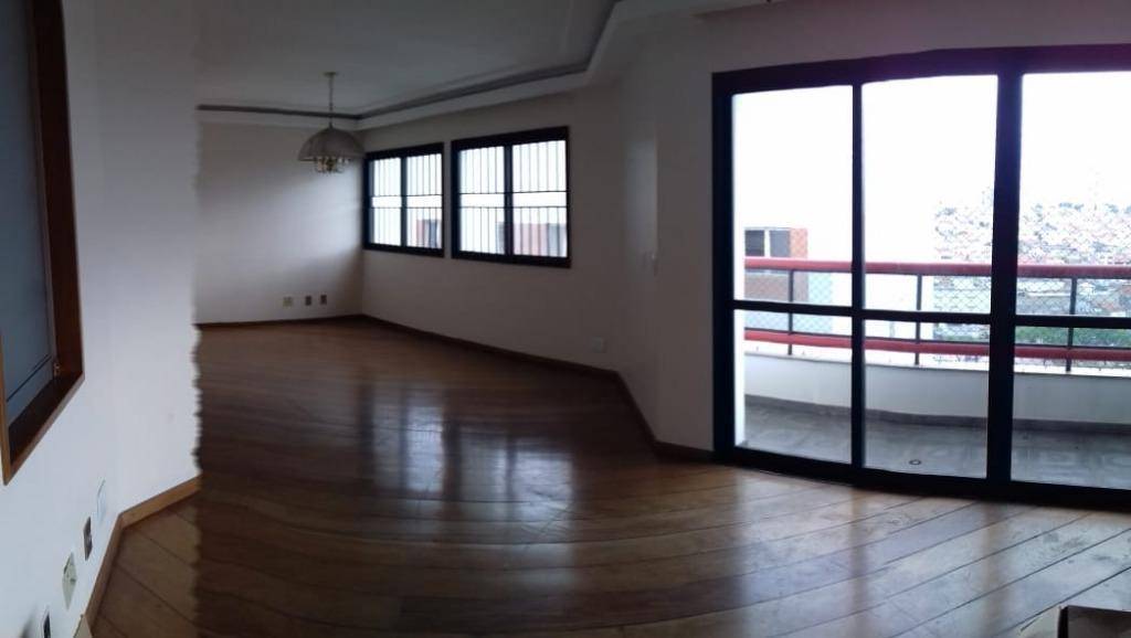 Apartamento à venda com 3 quartos, 147m² - Foto 1