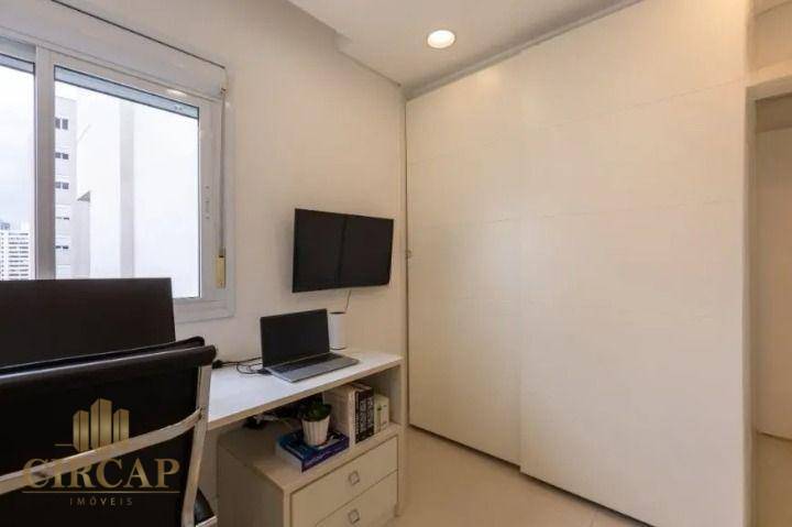 Apartamento à venda com 4 quartos, 165m² - Foto 14