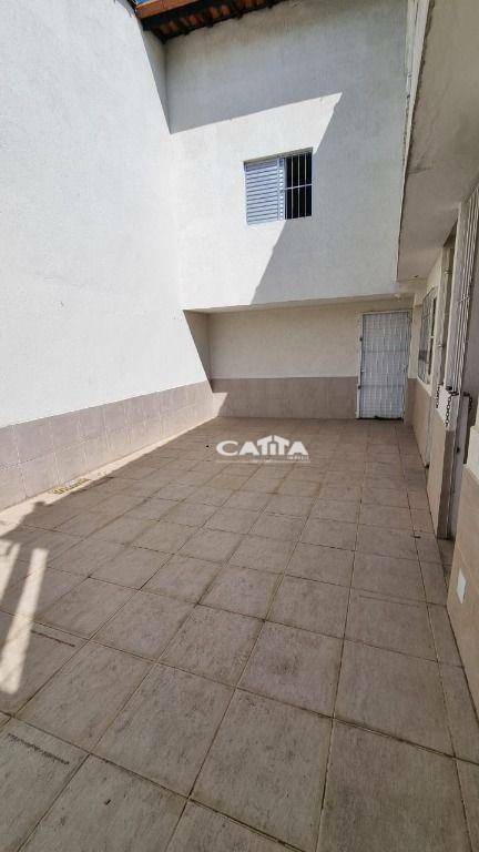Casa para alugar com 1 quarto, 35m² - Foto 11