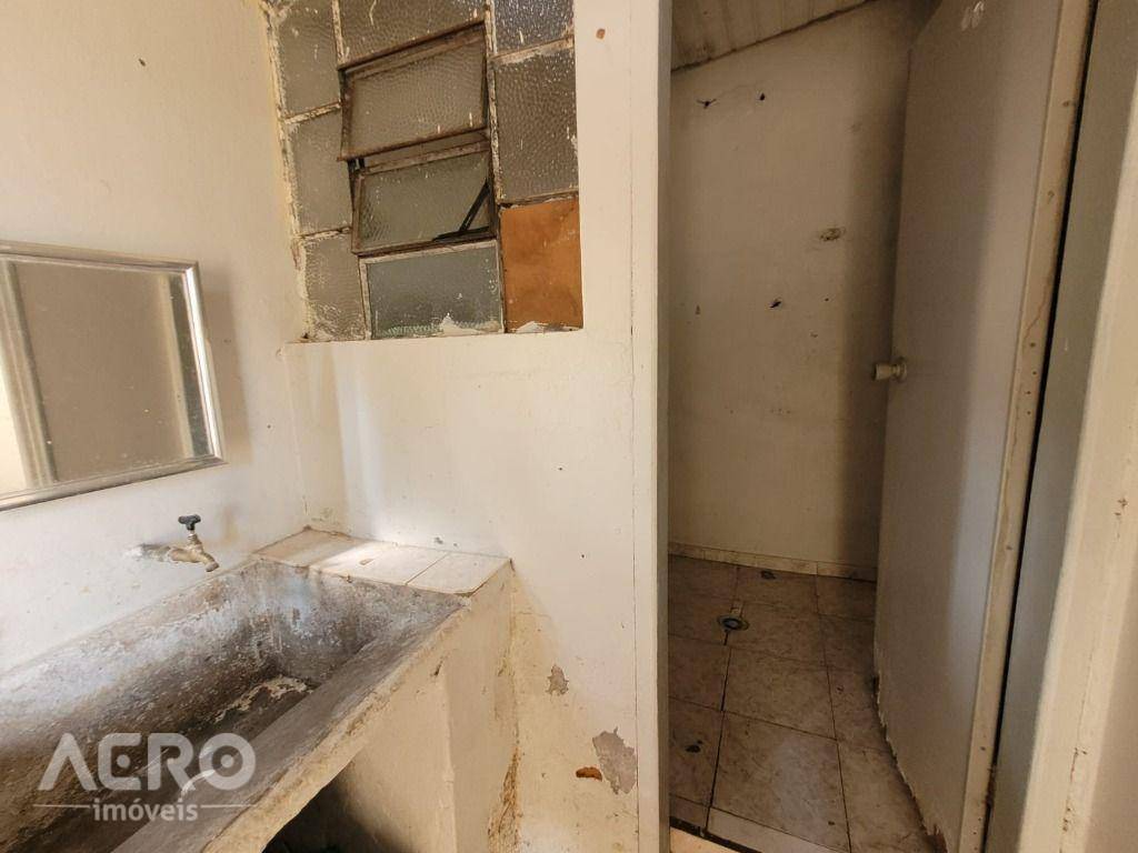 Casa à venda com 3 quartos, 200m² - Foto 28