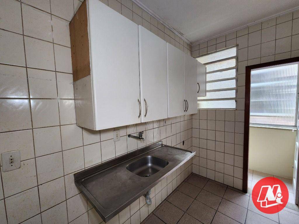 Apartamento à venda com 2 quartos, 65m² - Foto 5