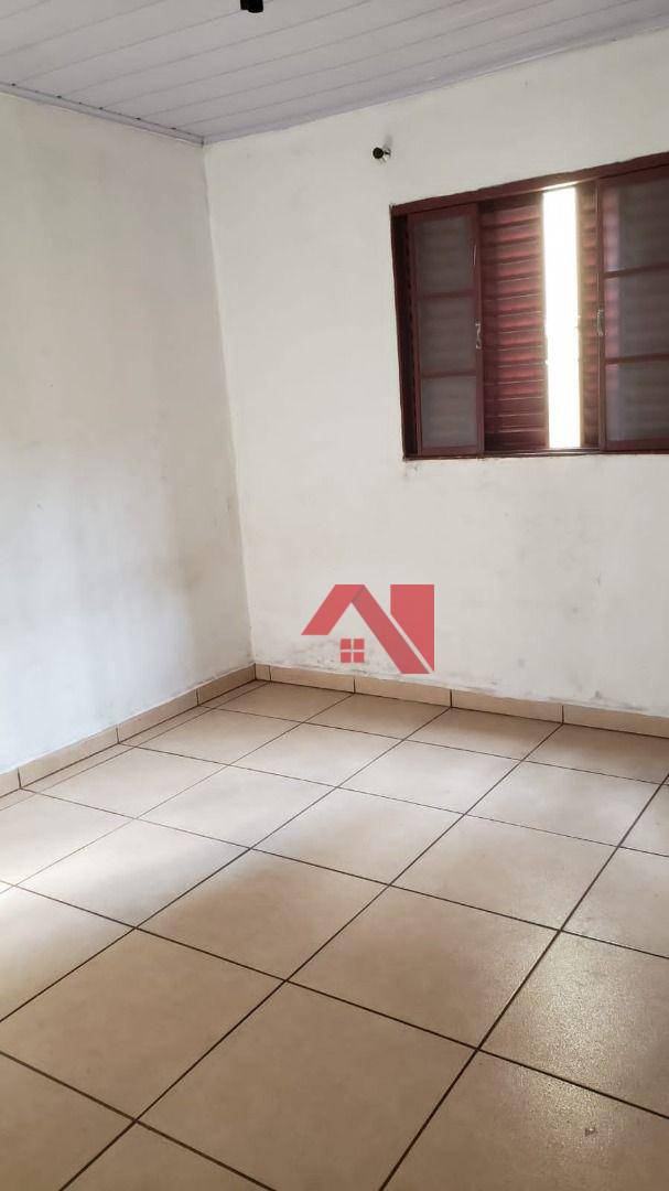 Casa à venda com 3 quartos, 100m² - Foto 15