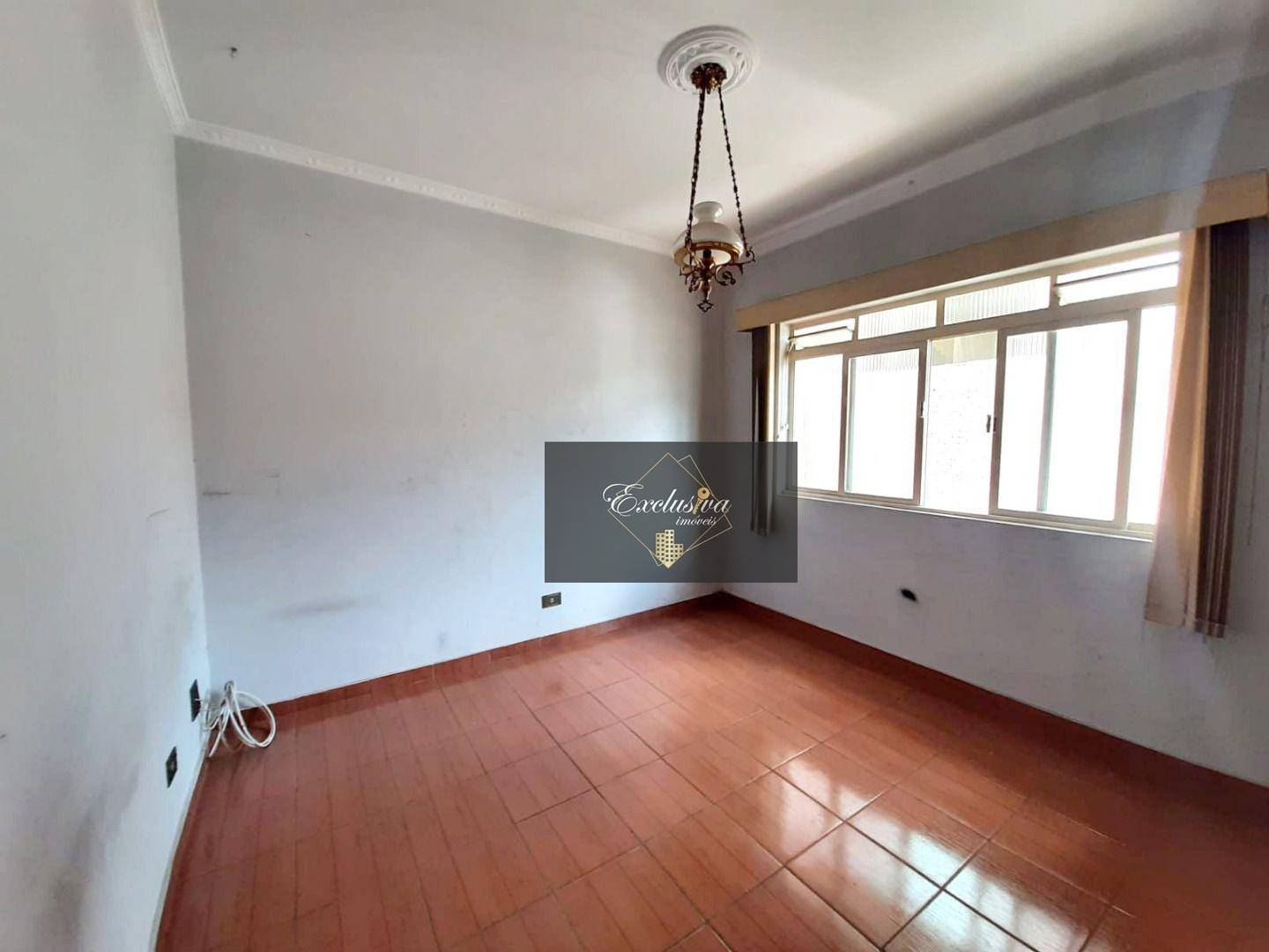 Casa para alugar com 3 quartos, 196m² - Foto 6