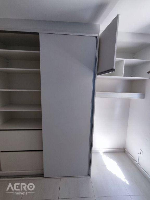 Apartamento à venda com 2 quartos, 49m² - Foto 25