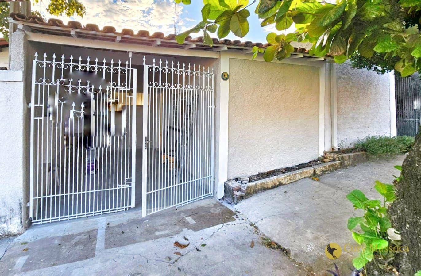 Casa para alugar com 3 quartos, 108m² - Foto 1