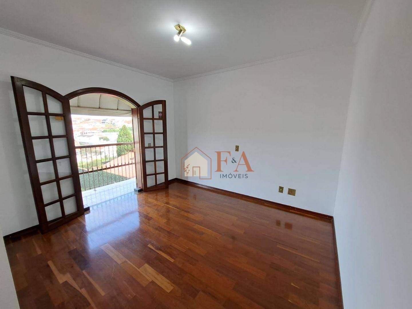 Casa à venda com 3 quartos, 244m² - Foto 26