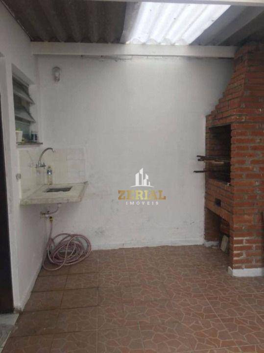 Sobrado à venda com 2 quartos, 155m² - Foto 5