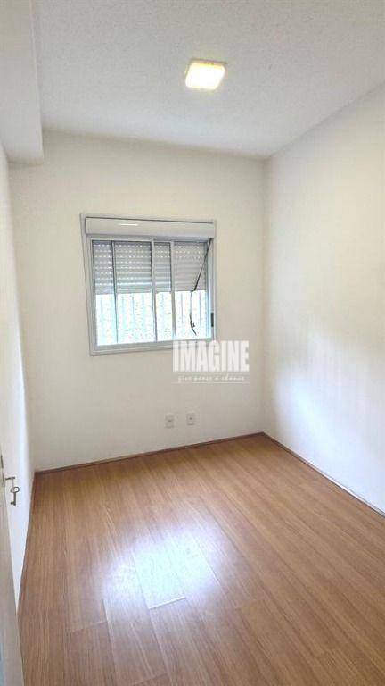 Apartamento à venda com 2 quartos, 41m² - Foto 5