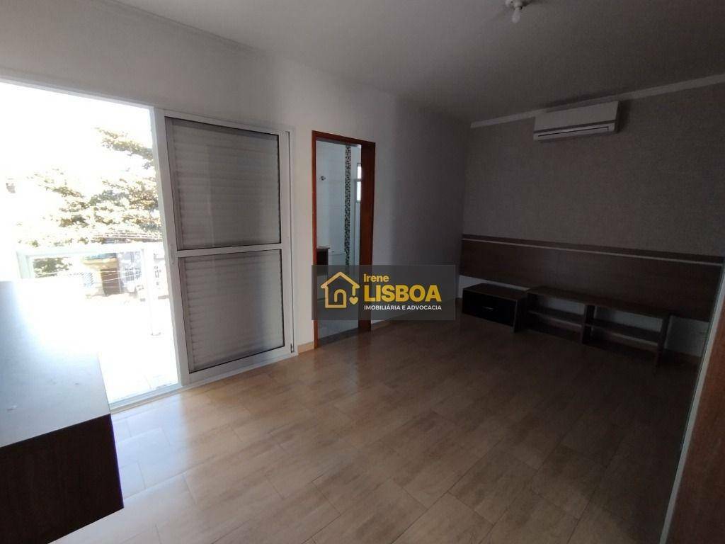 Sobrado à venda com 3 quartos, 200m² - Foto 18