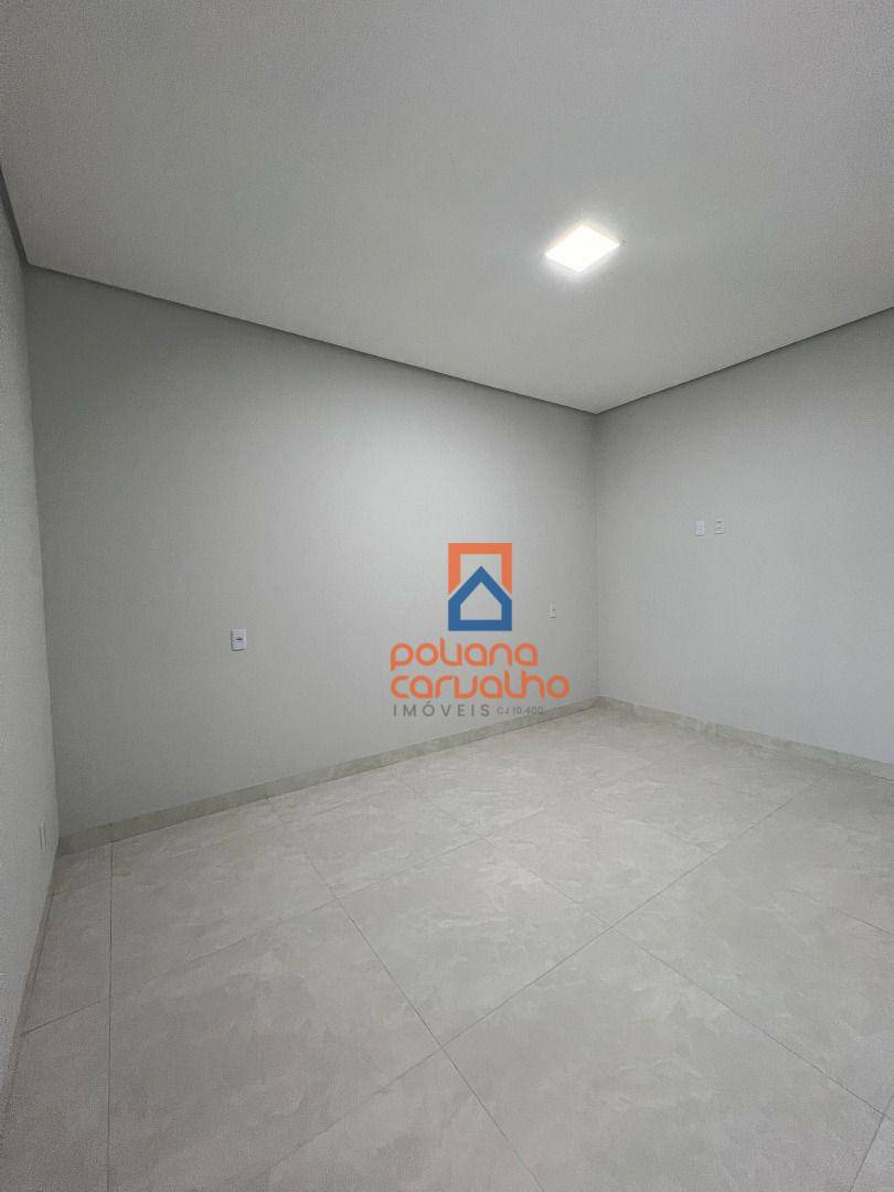 Casa à venda com 3 quartos, 180m² - Foto 4