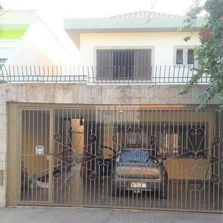 Sobrado à venda com 3 quartos, 220m² - Foto 1