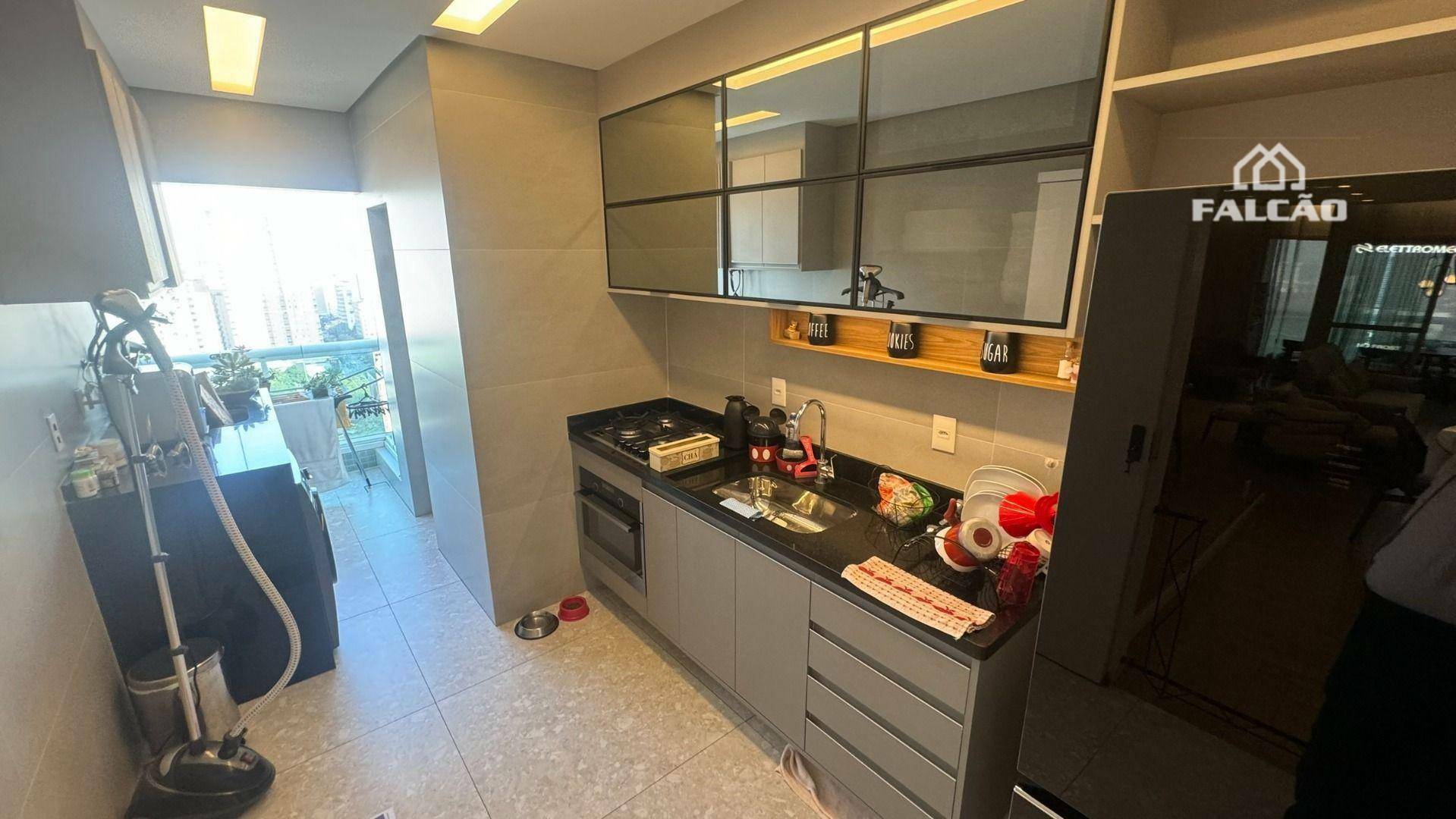 Apartamento para alugar com 2 quartos, 80m² - Foto 18