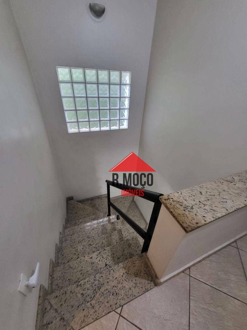 Sobrado à venda com 3 quartos, 152m² - Foto 21