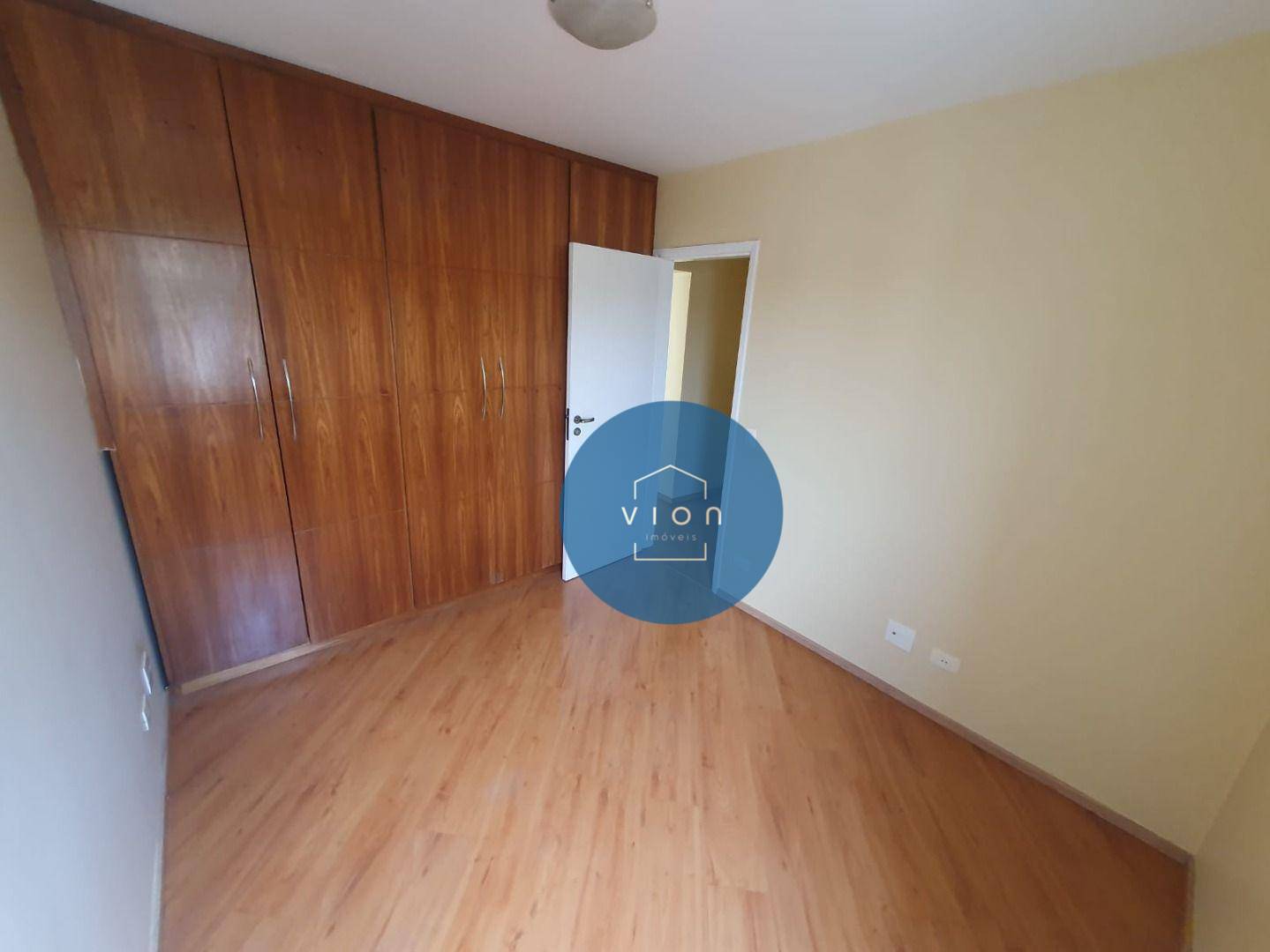 Apartamento à venda com 1 quarto, 42m² - Foto 4