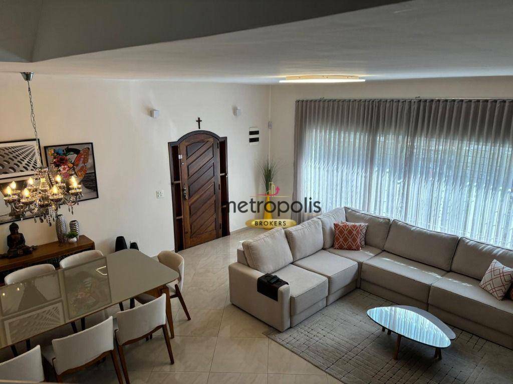 Sobrado à venda com 3 quartos, 257m² - Foto 4