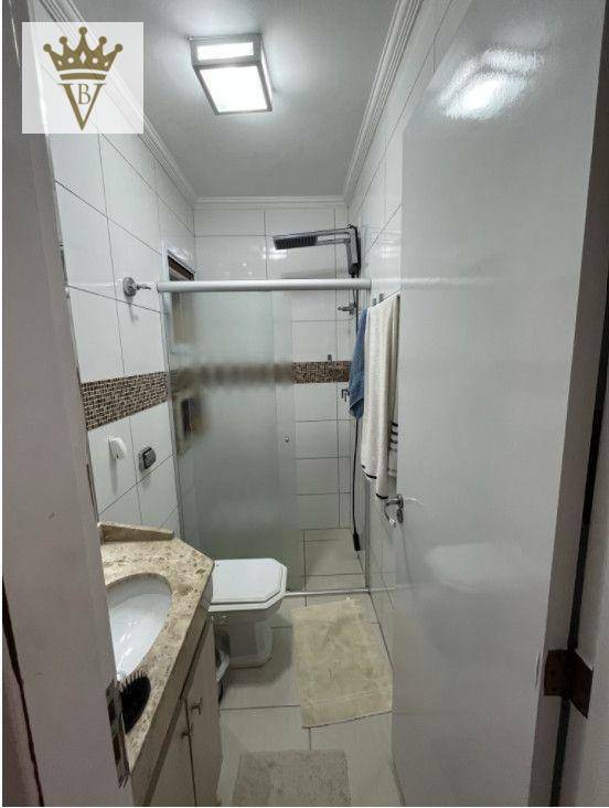 Casa à venda com 3 quartos, 240m² - Foto 12