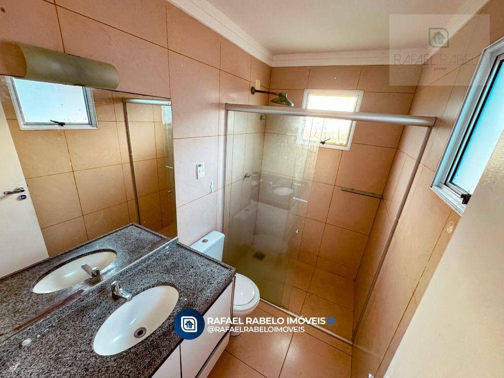 Casa de Condomínio à venda com 3 quartos, 215m² - Foto 12