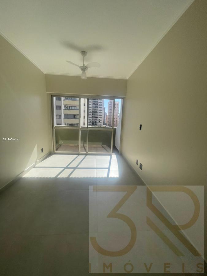 Apartamento à venda com 1 quarto, 48m² - Foto 2