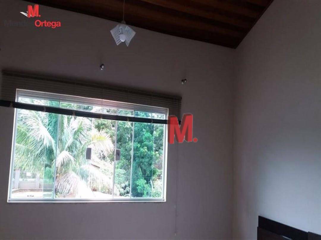 Casa à venda com 4 quartos, 360m² - Foto 6