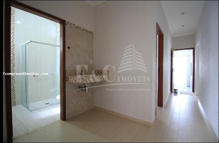 Casa à venda com 3 quartos, 250m² - Foto 10