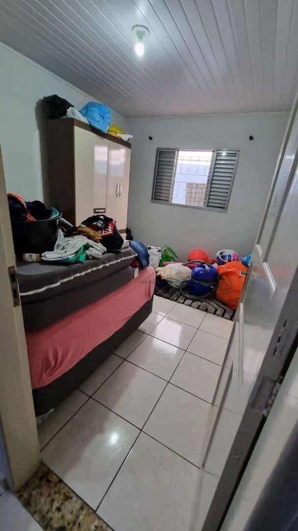 Casa à venda com 2 quartos, 90m² - Foto 13