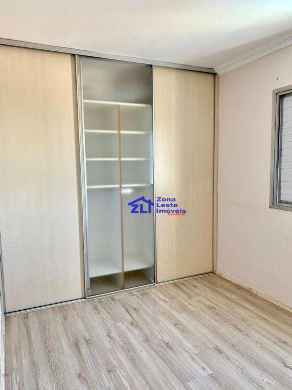 Apartamento à venda com 2 quartos, 60m² - Foto 9