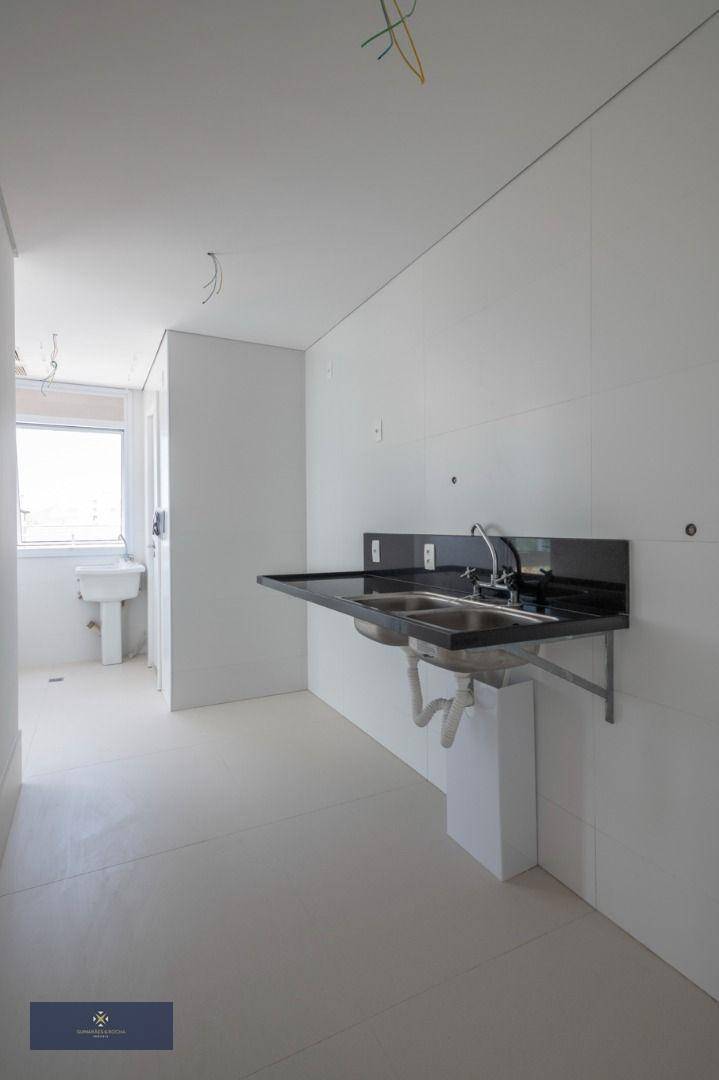 Apartamento à venda com 3 quartos, 152m² - Foto 10