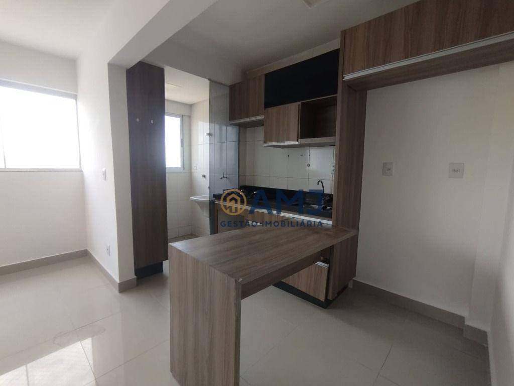 Apartamento à venda com 2 quartos, 57m² - Foto 3