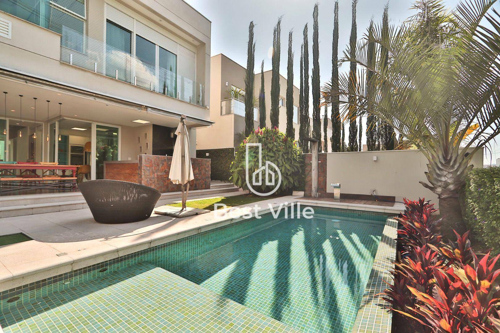 Casa de Condomínio à venda com 4 quartos, 480m² - Foto 2