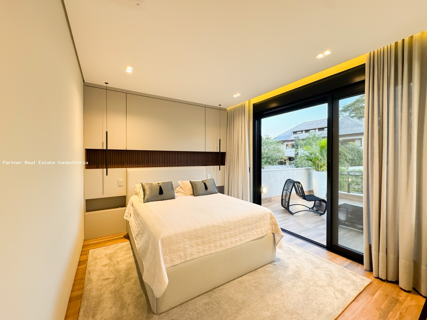Casa de Condomínio à venda com 5 quartos, 1012m² - Foto 34