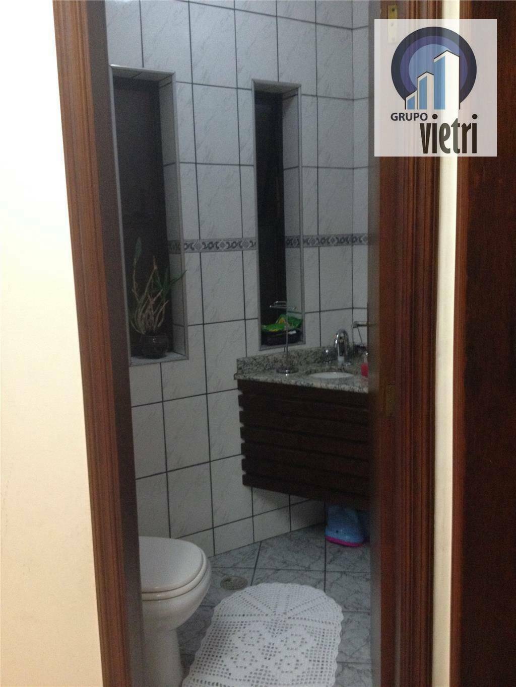 Sobrado à venda com 3 quartos, 240m² - Foto 6