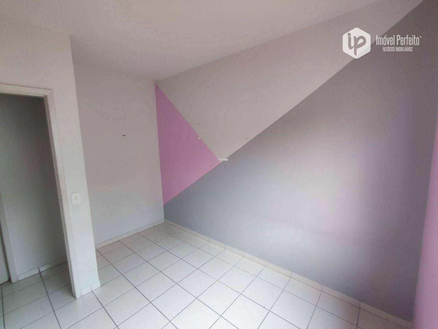 Casa de Condomínio para alugar com 2 quartos, 66m² - Foto 3