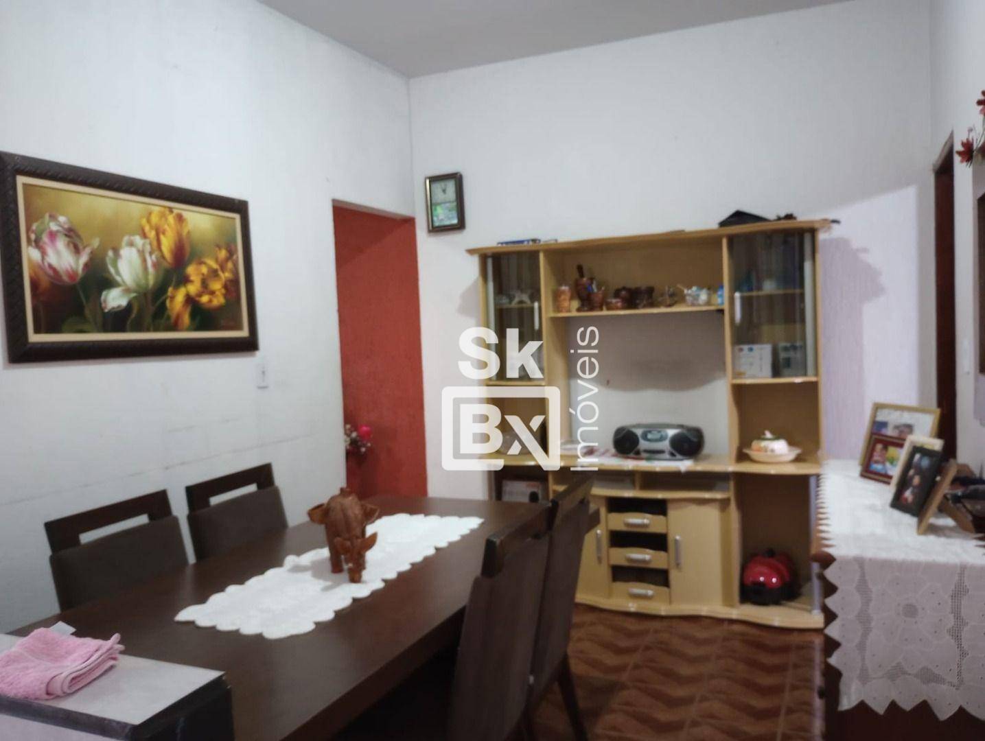 Casa à venda com 4 quartos, 220m² - Foto 10