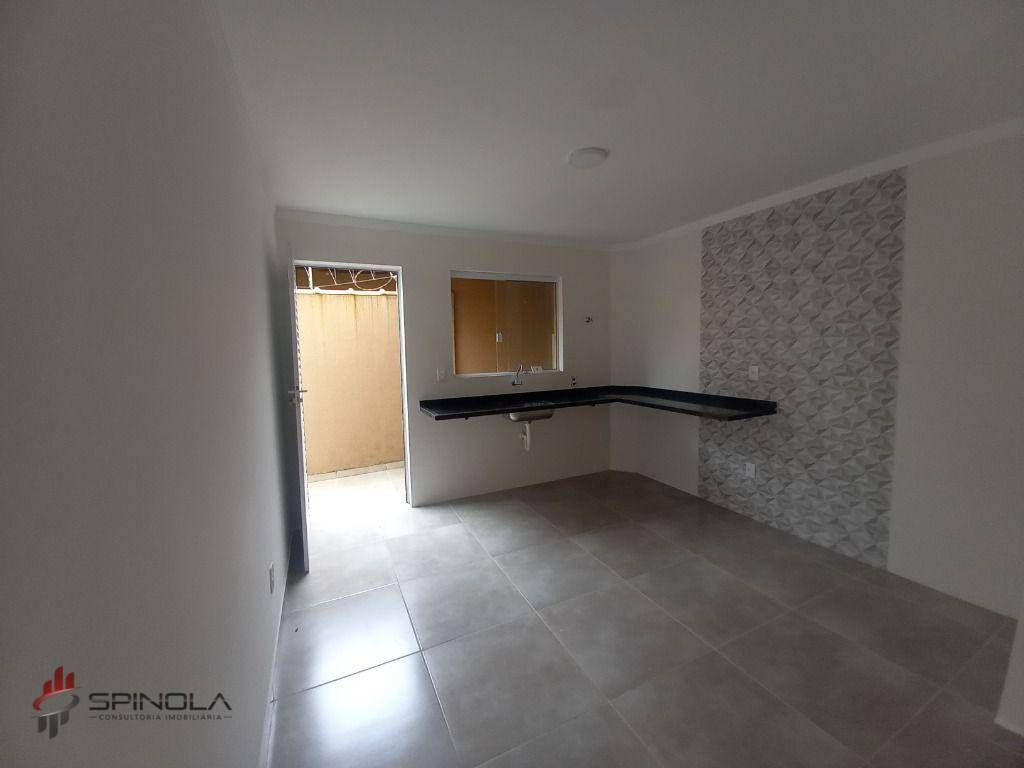 Sobrado à venda com 2 quartos, 74m² - Foto 1