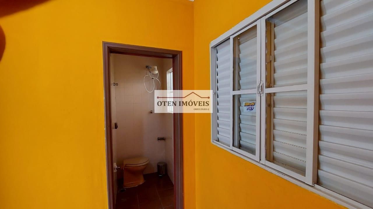 Casa à venda com 3 quartos, 220m² - Foto 35