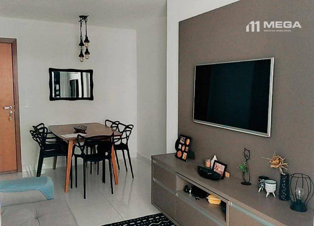 Apartamento à venda com 2 quartos, 64m² - Foto 1