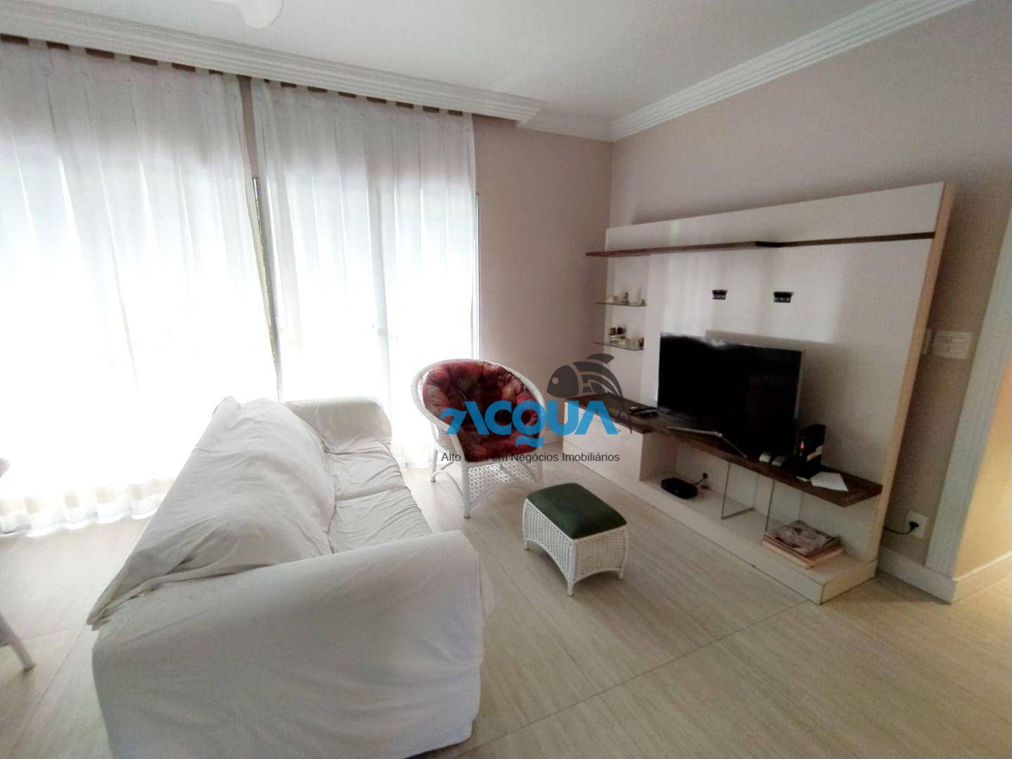 Apartamento à venda com 3 quartos, 115m² - Foto 1