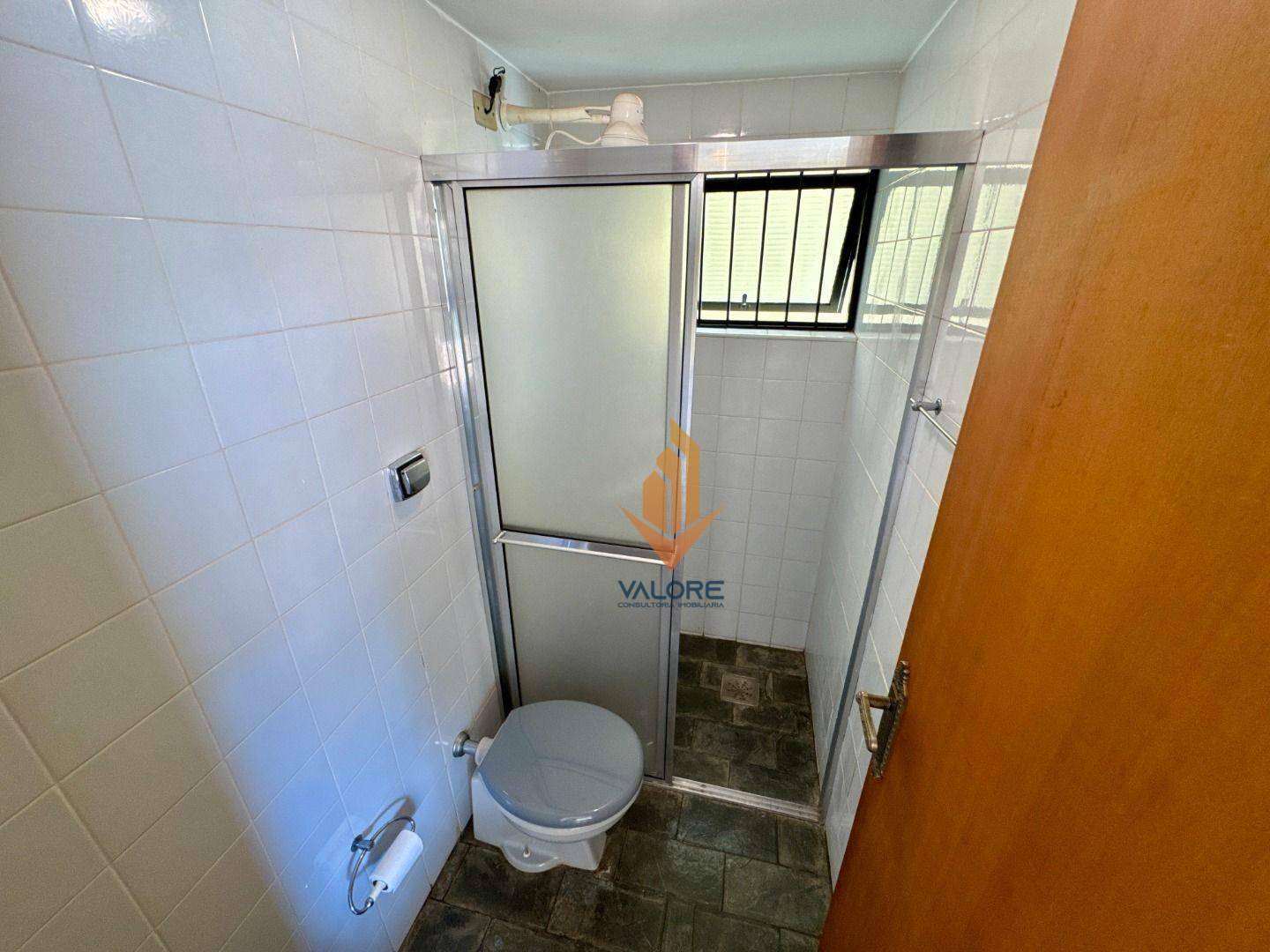 Casa à venda com 4 quartos, 328m² - Foto 45