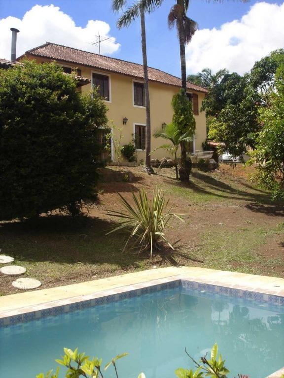 Casa de Condomínio à venda com 3 quartos, 250m² - Foto 1