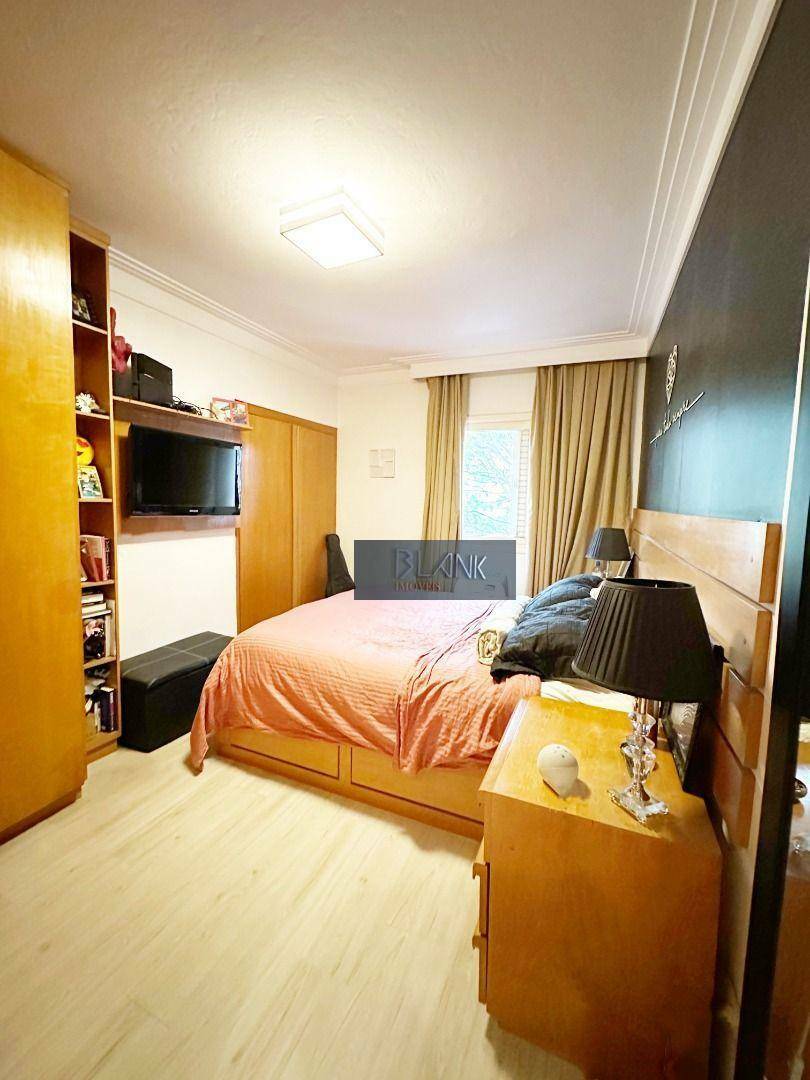 Apartamento à venda com 2 quartos, 63m² - Foto 19