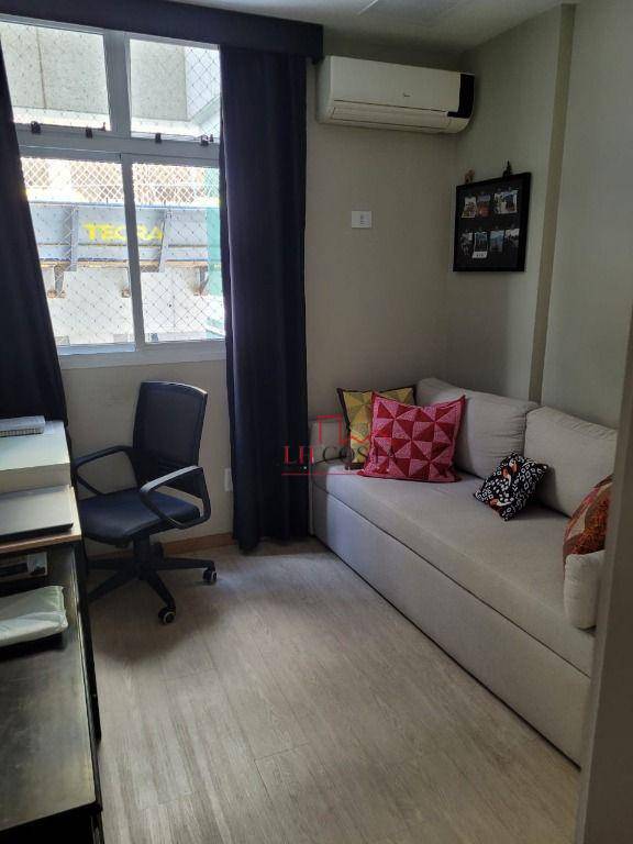 Apartamento à venda com 4 quartos, 152m² - Foto 11