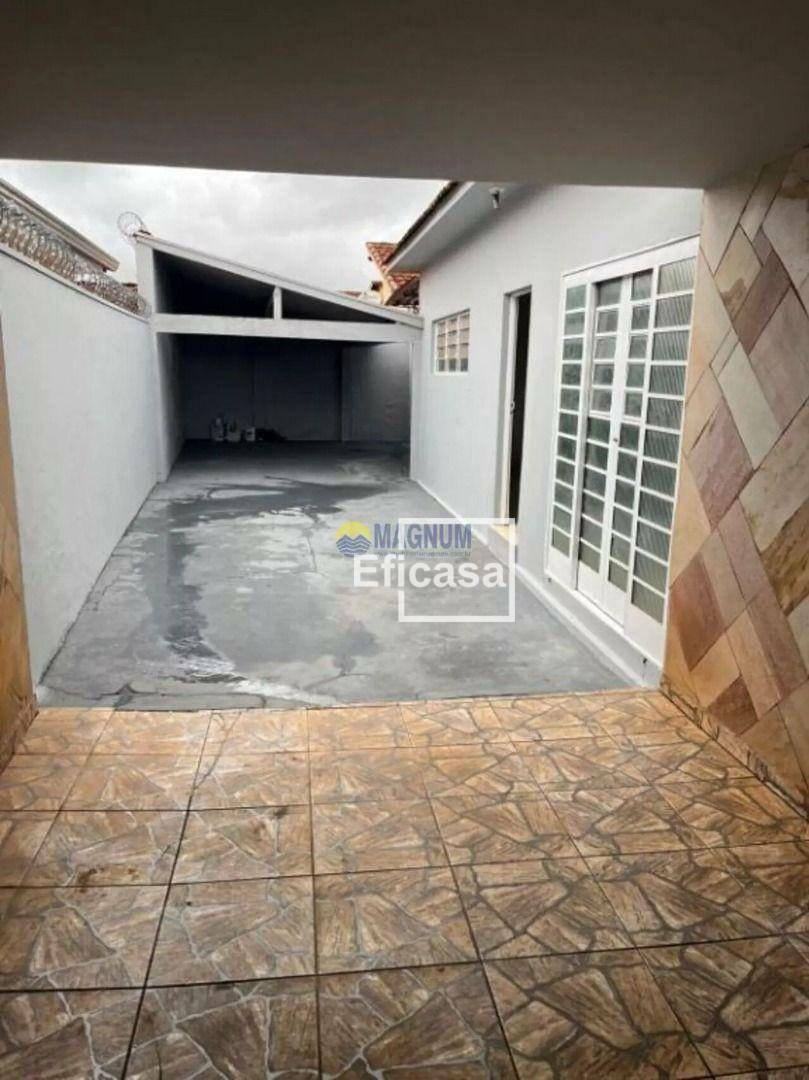 Casa à venda com 3 quartos, 153m² - Foto 7