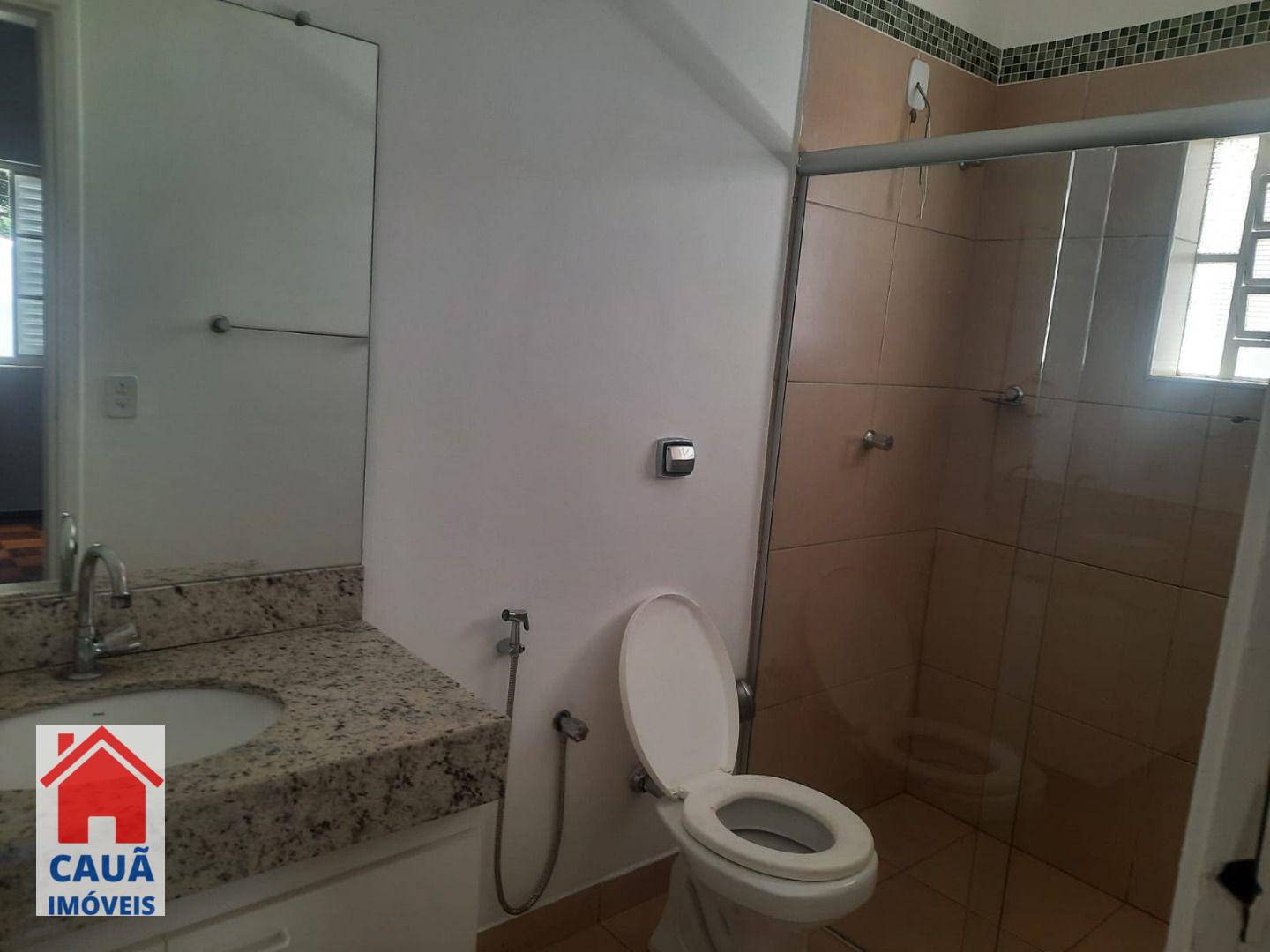 Casa para alugar com 3 quartos, 170m² - Foto 10