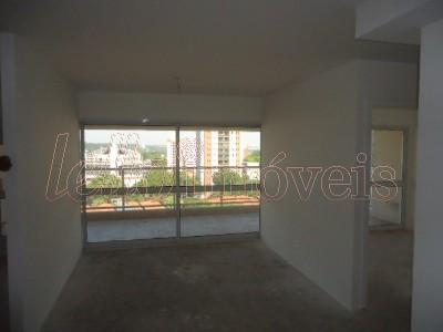 Apartamento para alugar com 1 quarto, 84m² - Foto 1