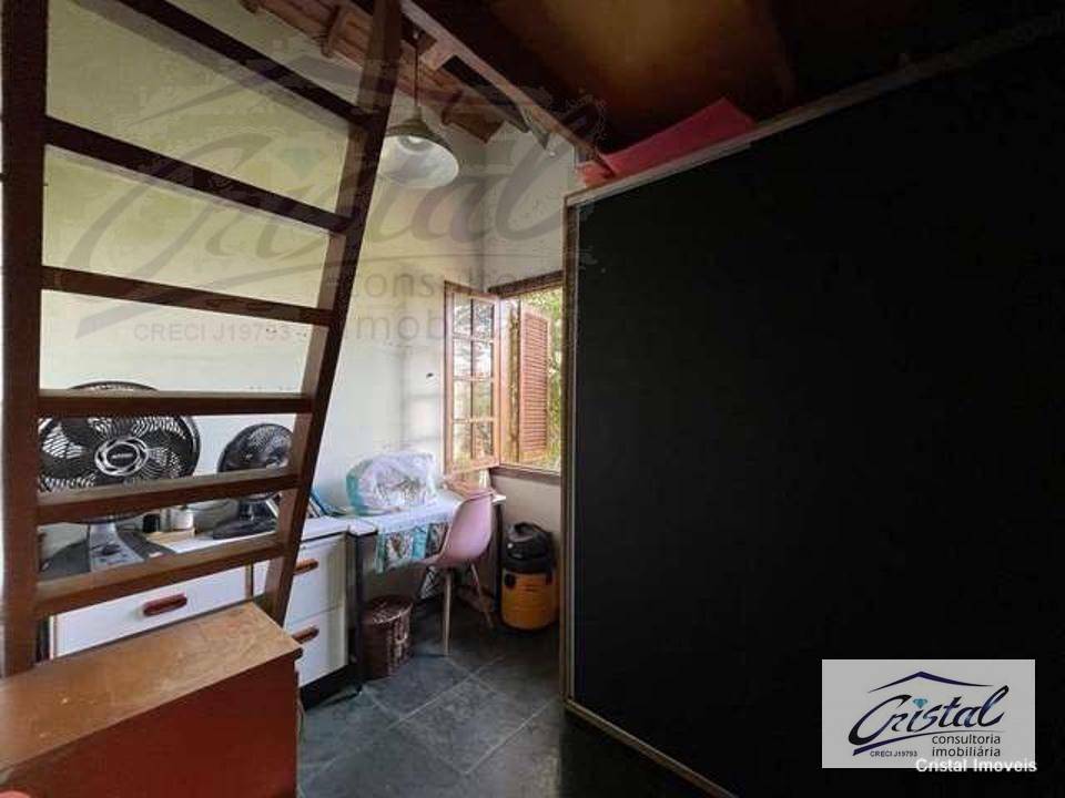 Casa de Condomínio à venda com 4 quartos, 220m² - Foto 44