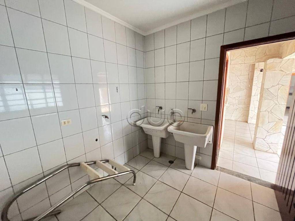 Casa à venda com 3 quartos, 200m² - Foto 26